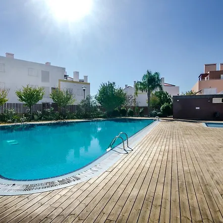 Cabanas Gardens By Premier Algarve * 카바나스데타비라